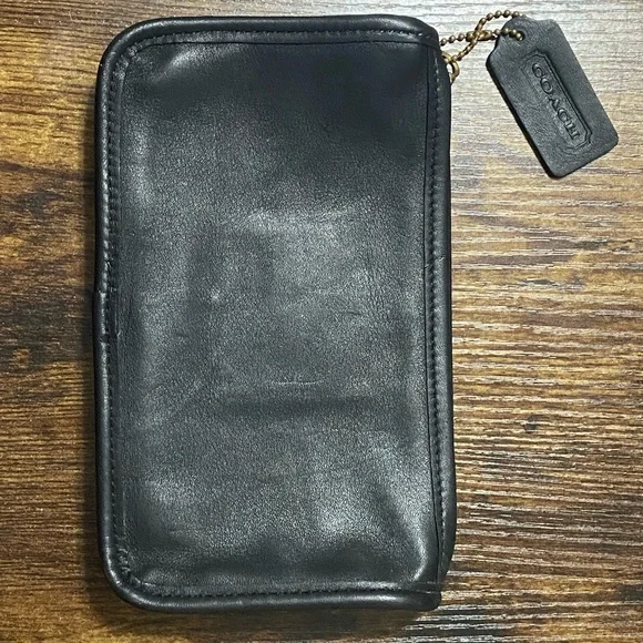 Vintage Coach 1990’s cosmetic case - Picture 1 of 6